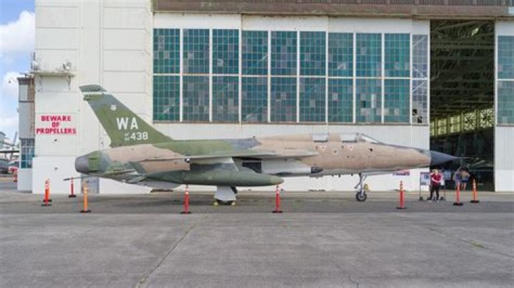 Did a 10 fly in vietnam?