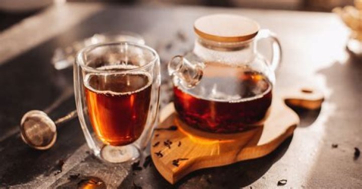 Do you put milk in ceylon tea?