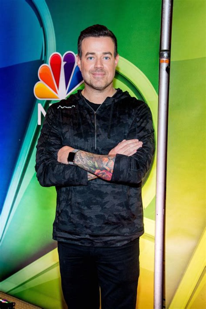 Does carson daly have tattoos?