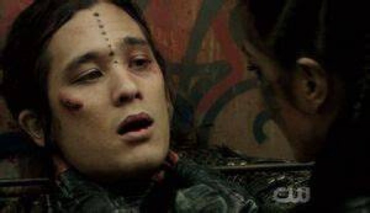 How does ilian die in the 100?