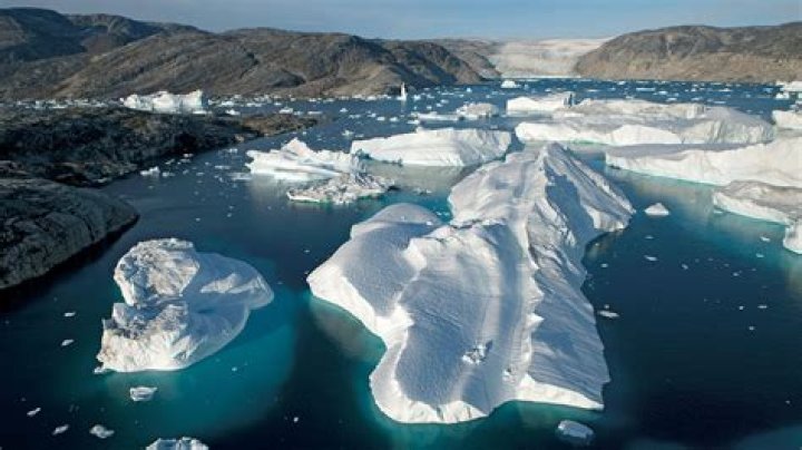 Is ice a rock?