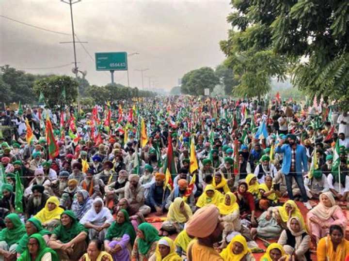 Where farmers protest in delhi?