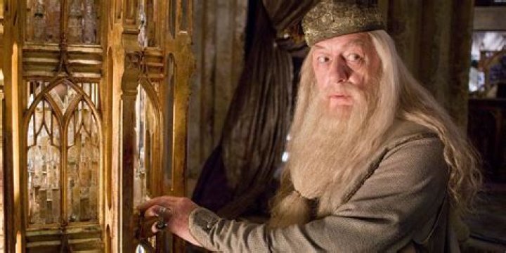 Who gave harry the invisibility cloak?
