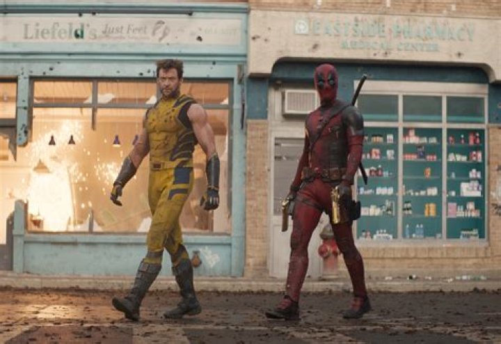 Whos the bartender in deadpool 2?